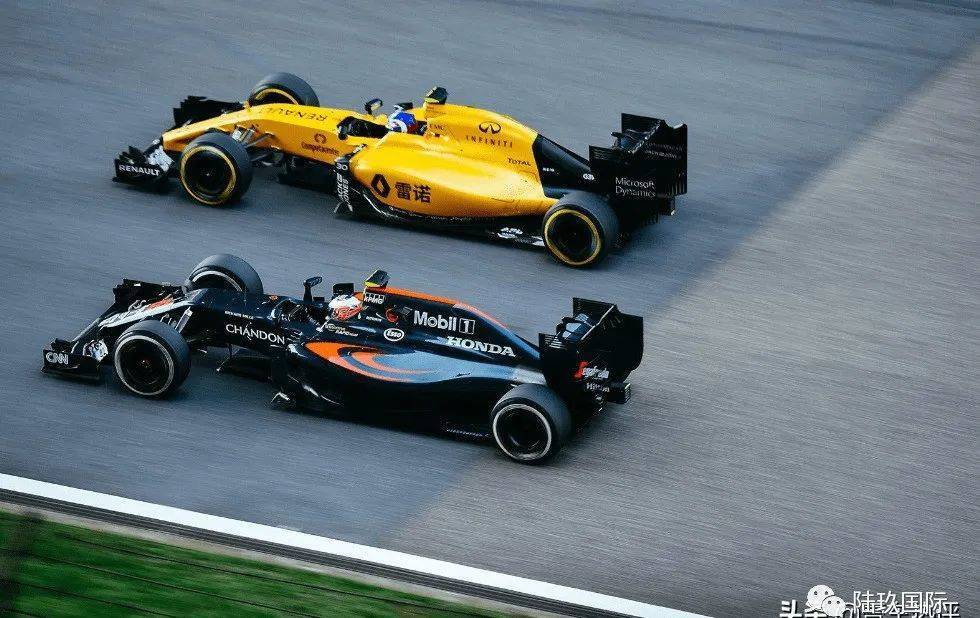 雷诺车队横扫红牛二队，拉塞尔惊艳四座