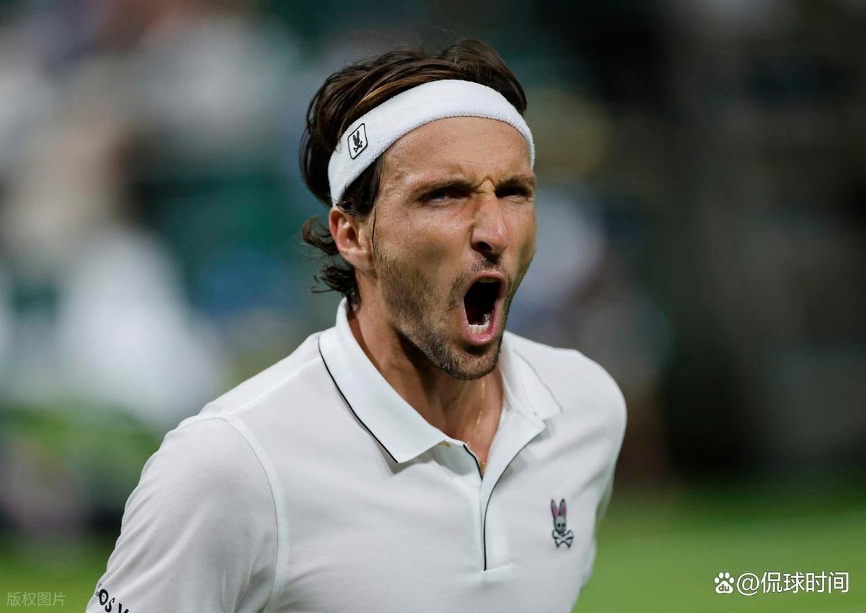 联合杯轻取温网，兹维列夫惊艳四座
