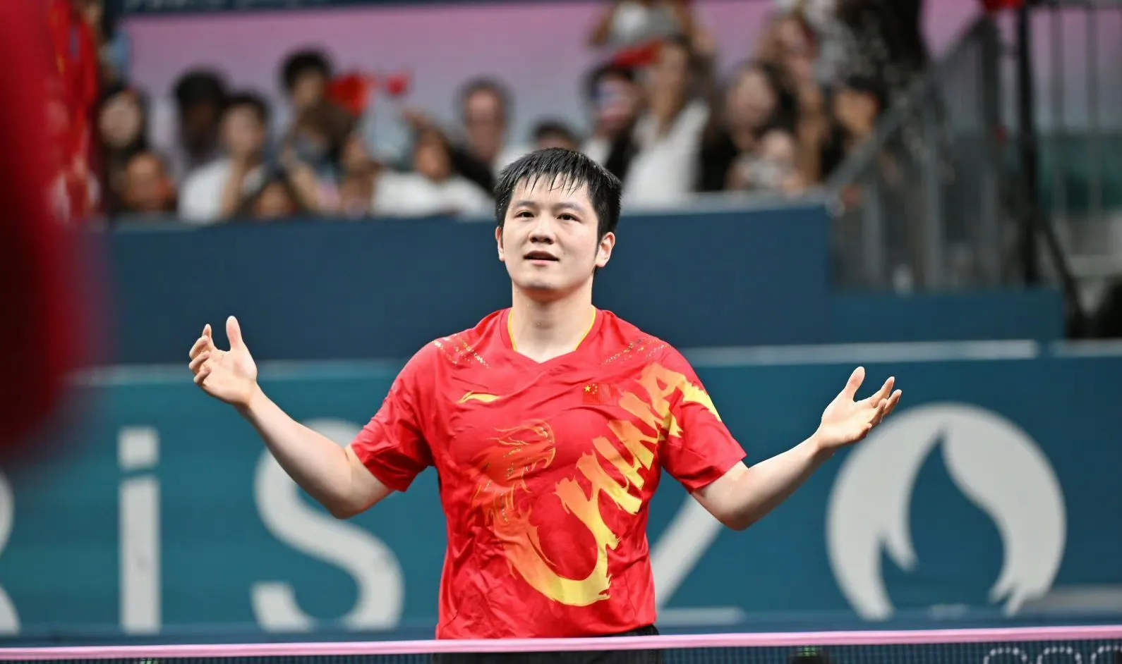 波兰乒乓球队轻取德国乒乓球队，马龙惊艳世界