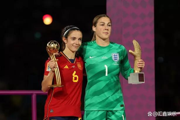 英格兰女足比赛传奇闪耀
