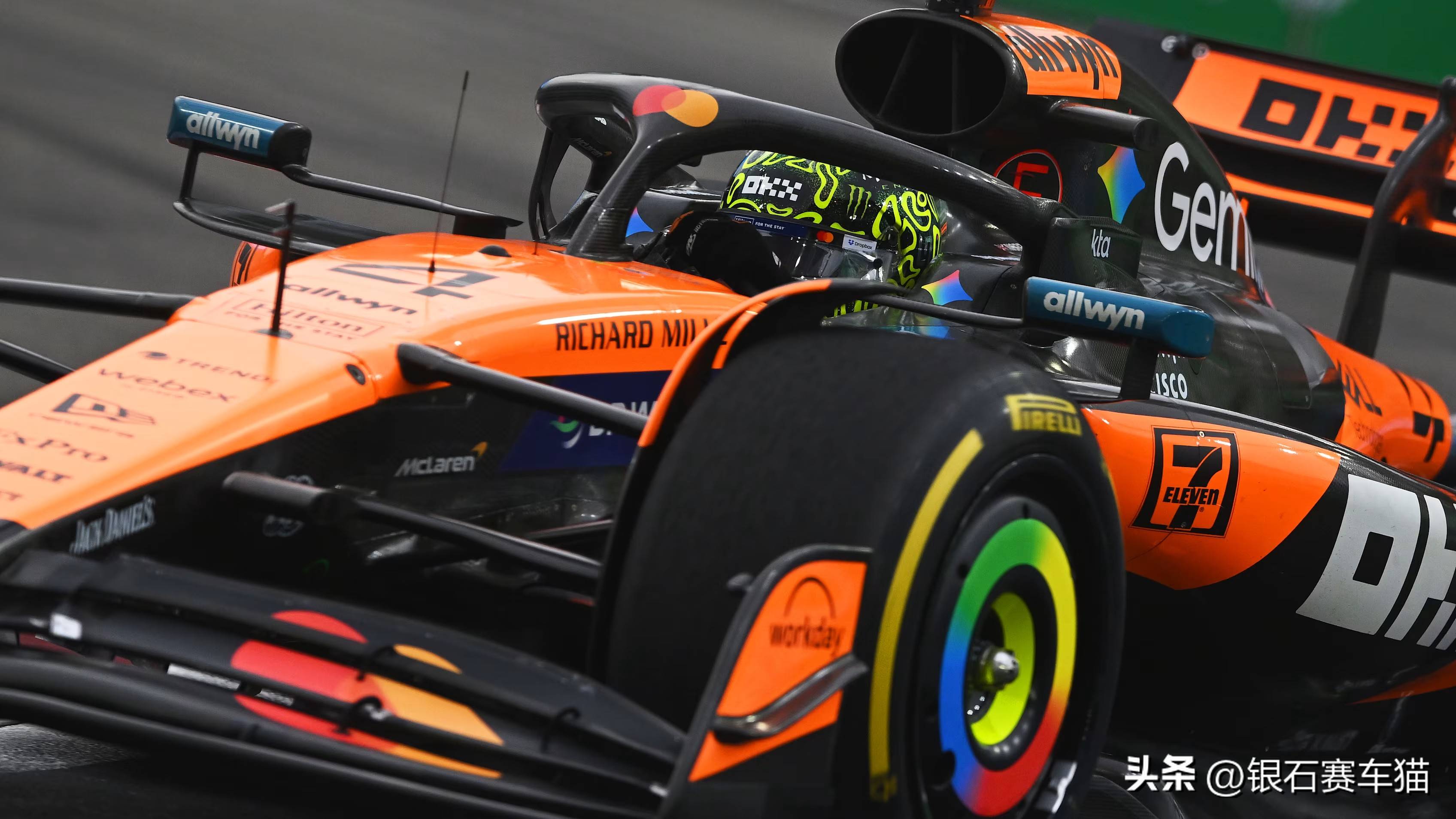 红牛二队逆转梅赛德斯，拉塞尔点燃赛场