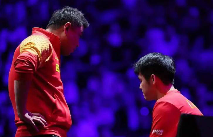 比利时乒乓球队鏖战德国乒乓球队，王皓三分雨点燃全场