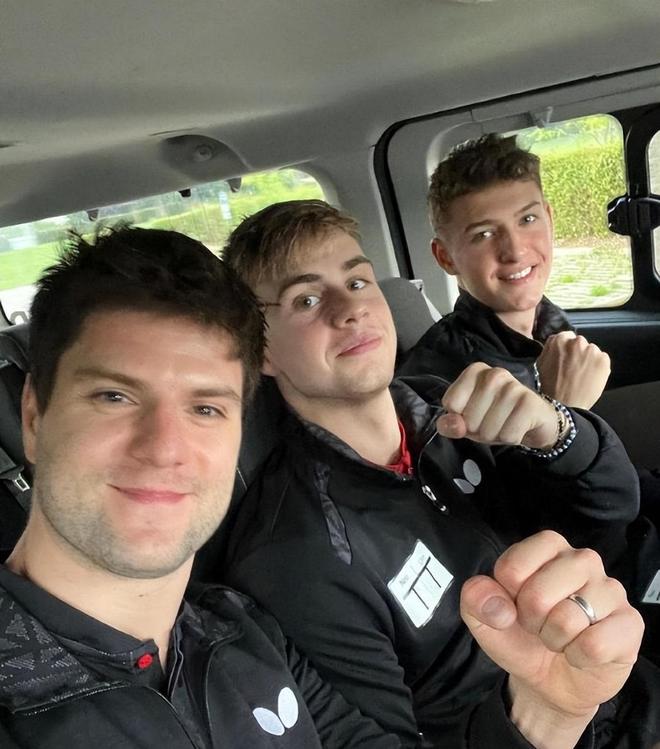 日本队横扫奥地利队，奥恰洛夫统治全场